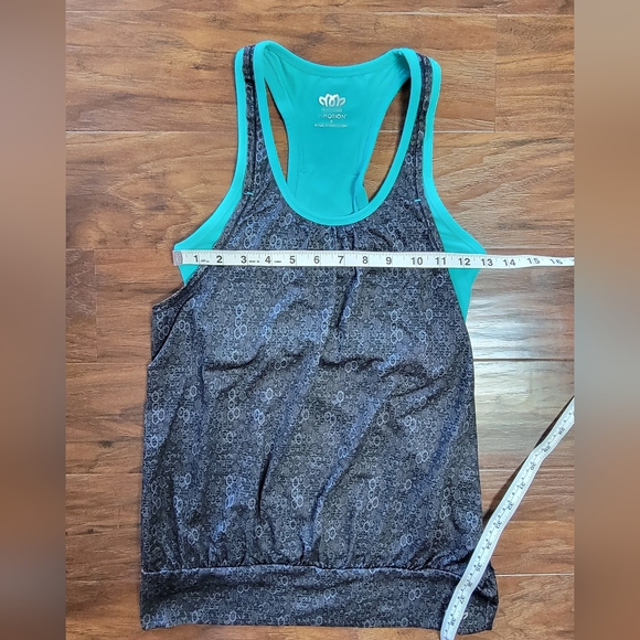 Maurices in Motion Athletic Workout Tank Top Size Small - Picture 10 of 10
